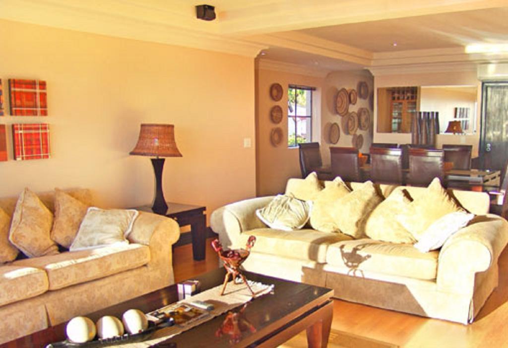 บีชไซด์ เกสท์เฮาส์ Apartment เคปทาวน์ ภายนอก รูปภาพ